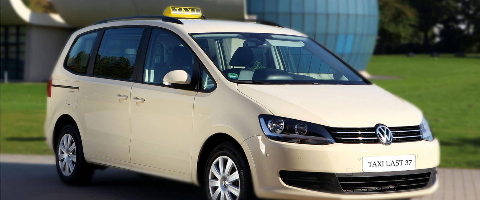 Taxi Last slider2